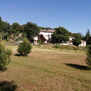 La Ferme Accrochée à La Colline Hébergement de vacances